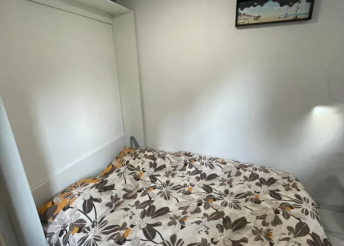 Hébergement de vacances Avec Jardin Clos *